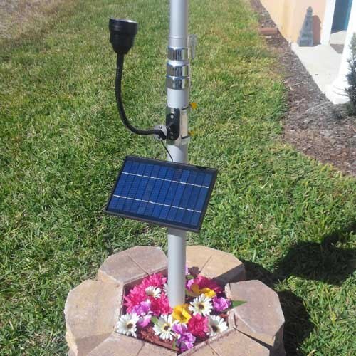 solar flagpole light