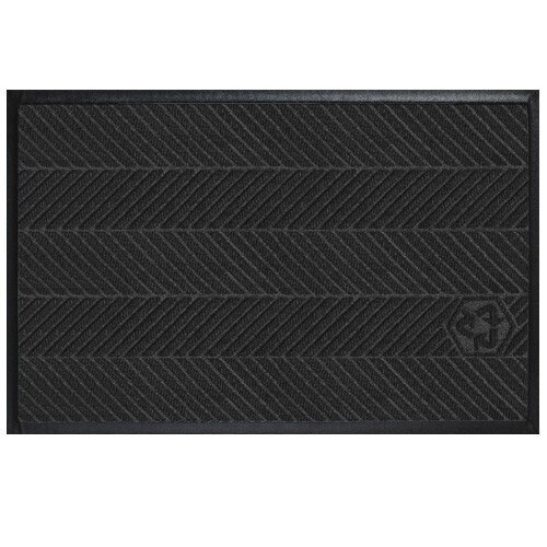 black rubber welcome mat with strip